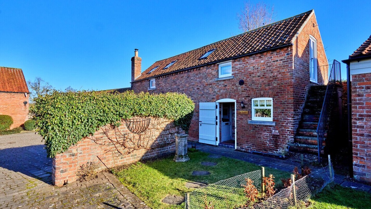 Photo of Outdoor in Hemingby