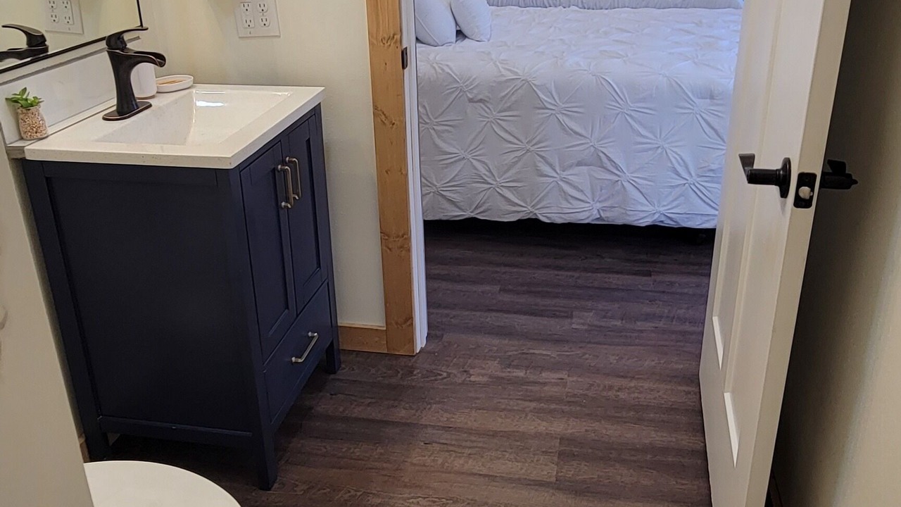 Photo of Bedroom in Cookson