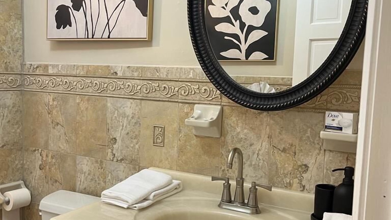 Photo of Bathroom in McGinley Square