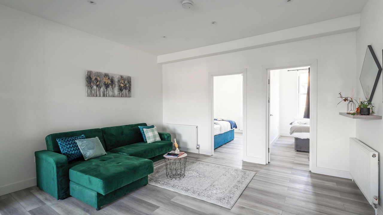 Photo of Livingroom in Rochester East Ward