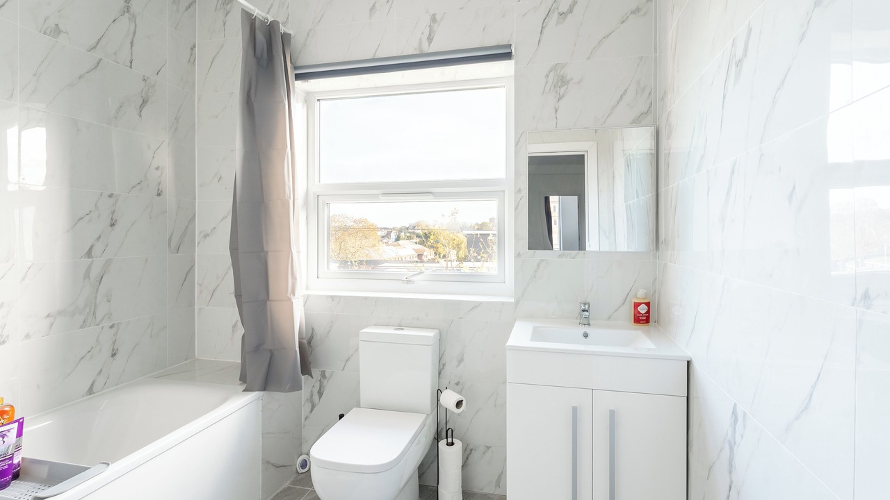 Photo of Bathroom in Rochester East Ward