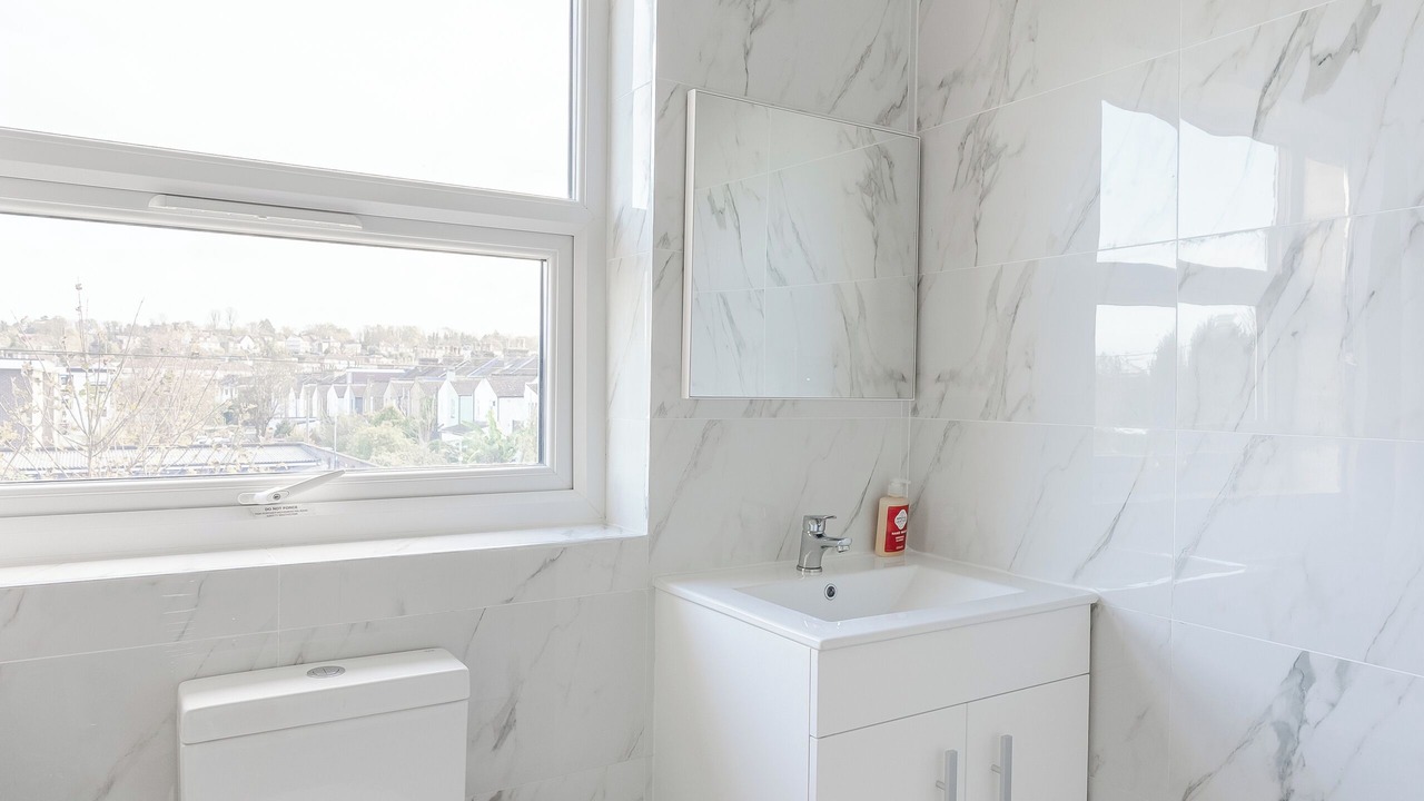 Photo of Bathroom in Rochester East Ward