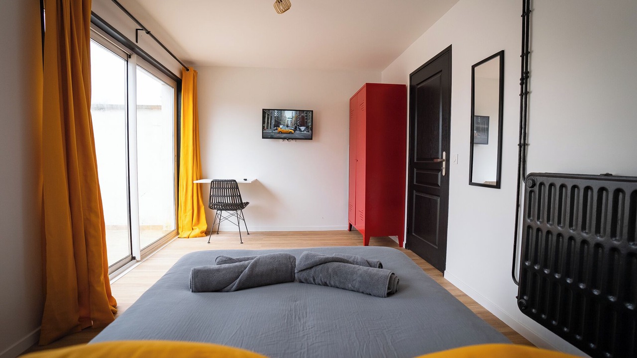 Photo of Bedroom in Valenciennes