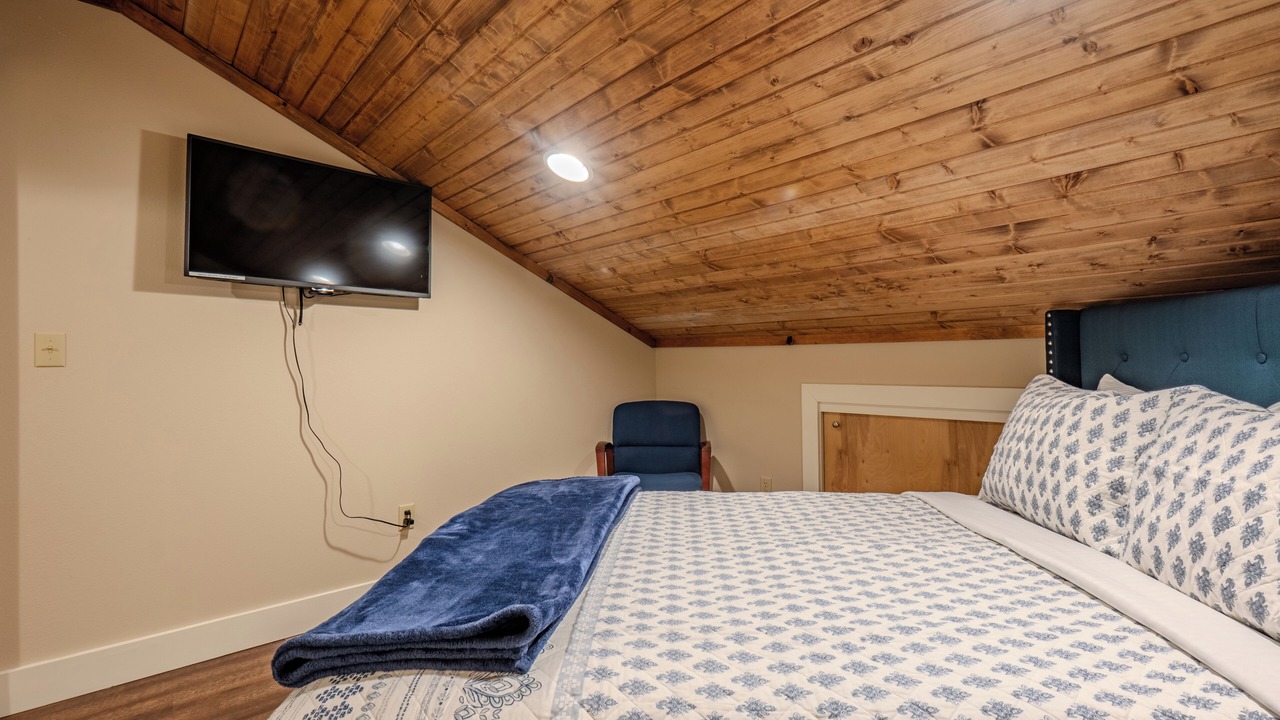 Photo of Bedroom in Branson