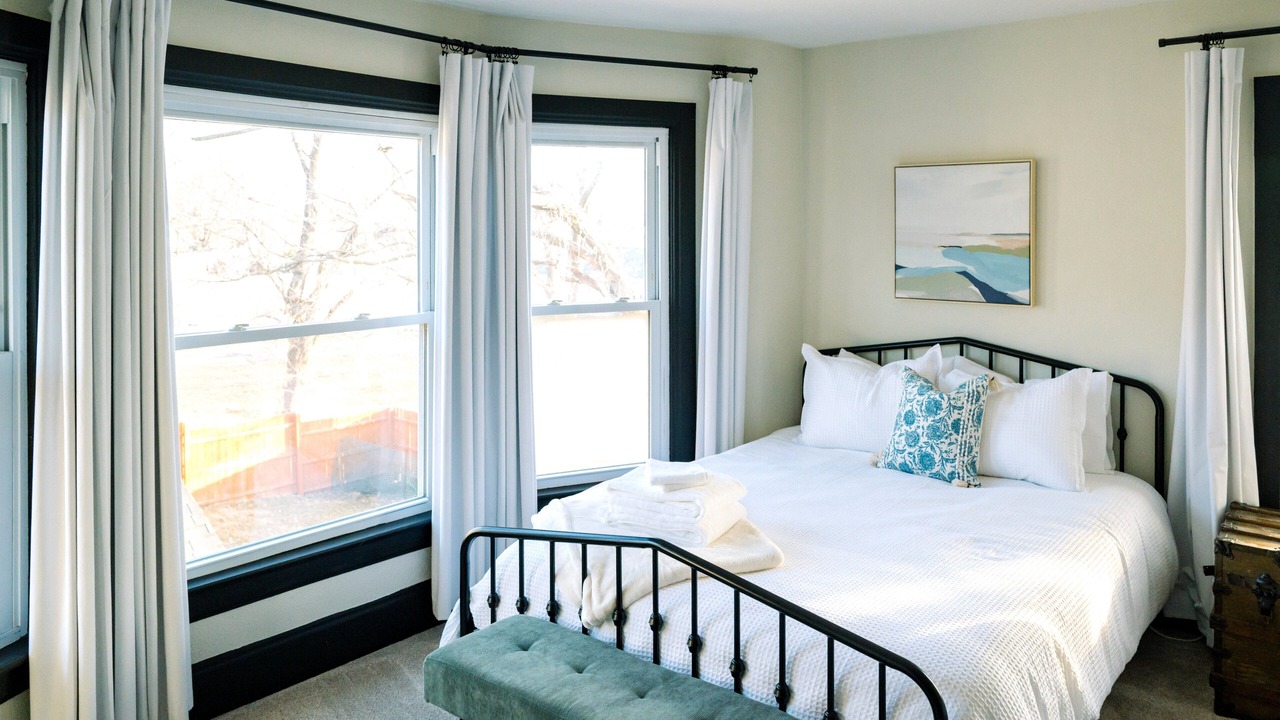 Photo of Bedroom in Downtown Des Moines
