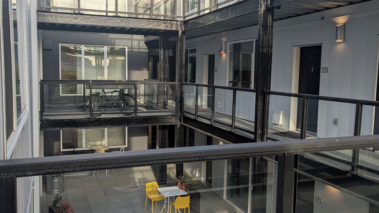 Photo of Patio Balcony in Wallingford