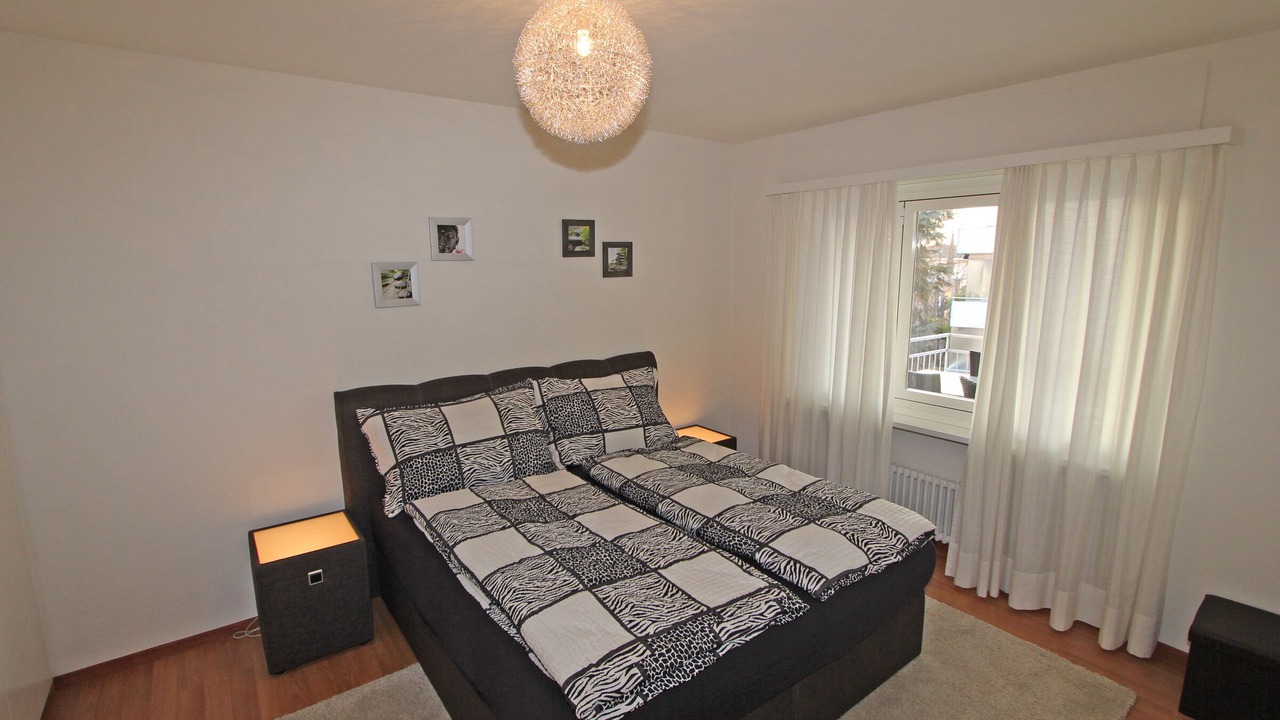 Photo of Bedroom in Muralto