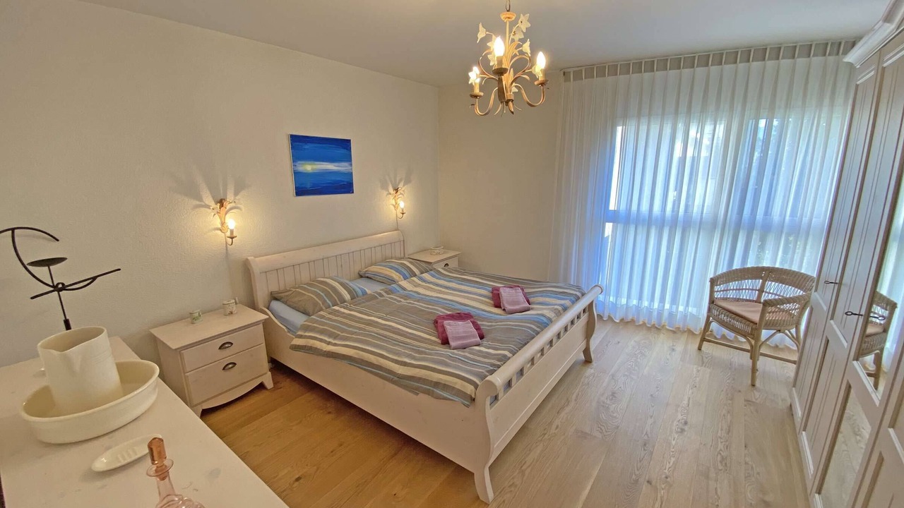 Photo of Bedroom in Muralto