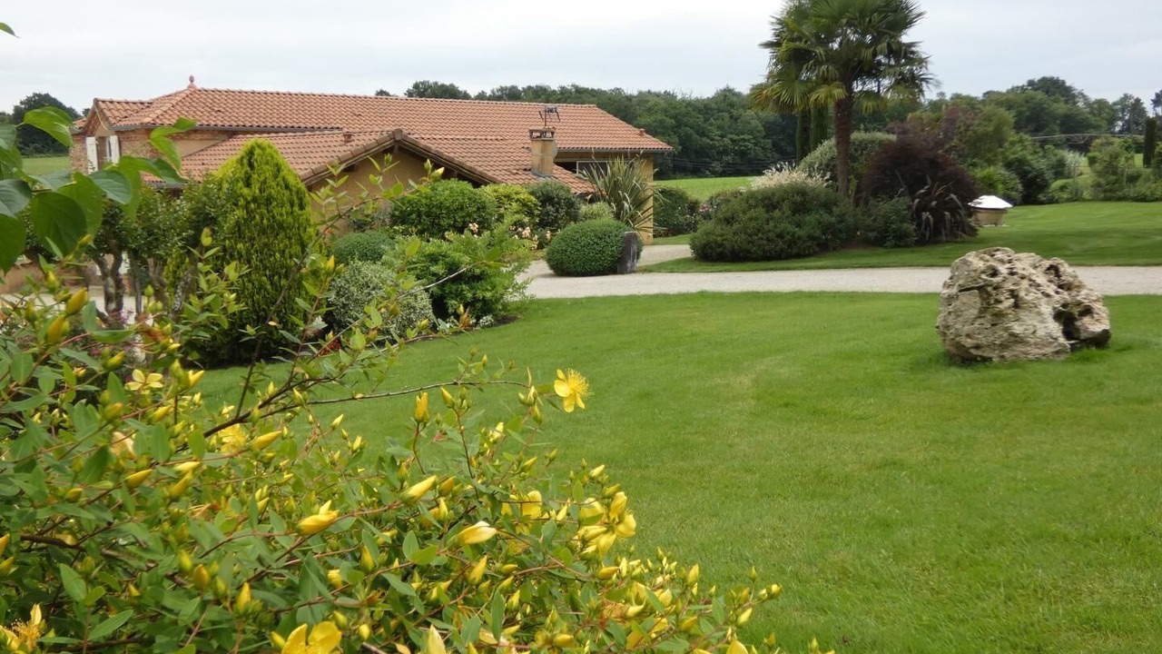 Photo of Outdoor in Hontanx