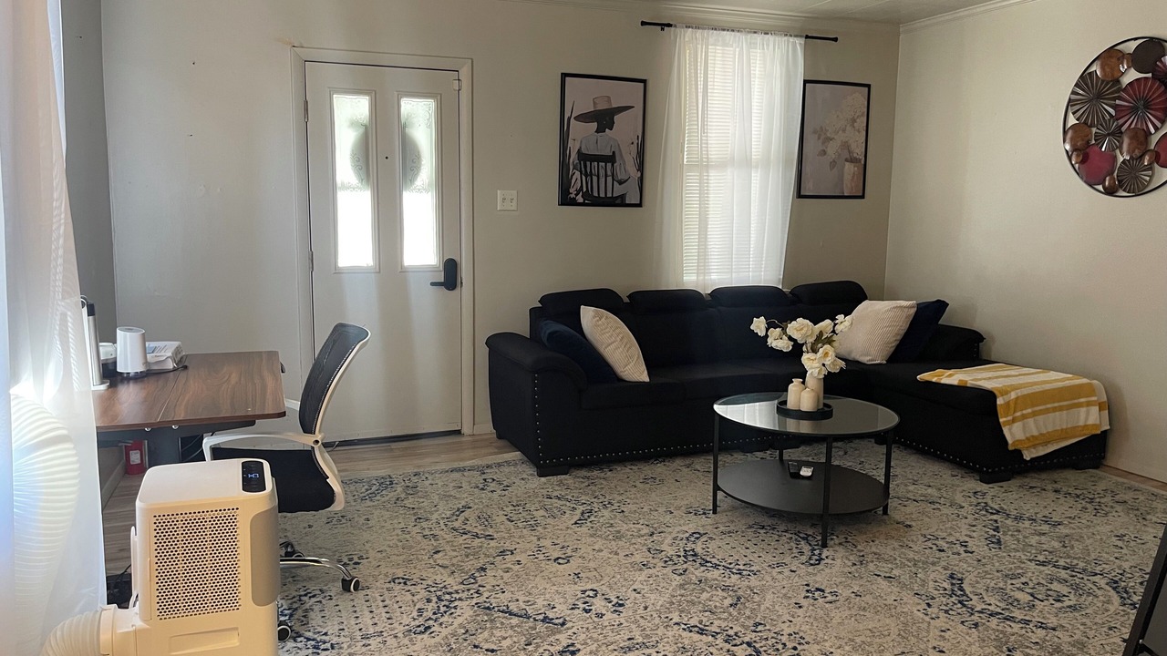 Photo of Livingroom in McKeesport