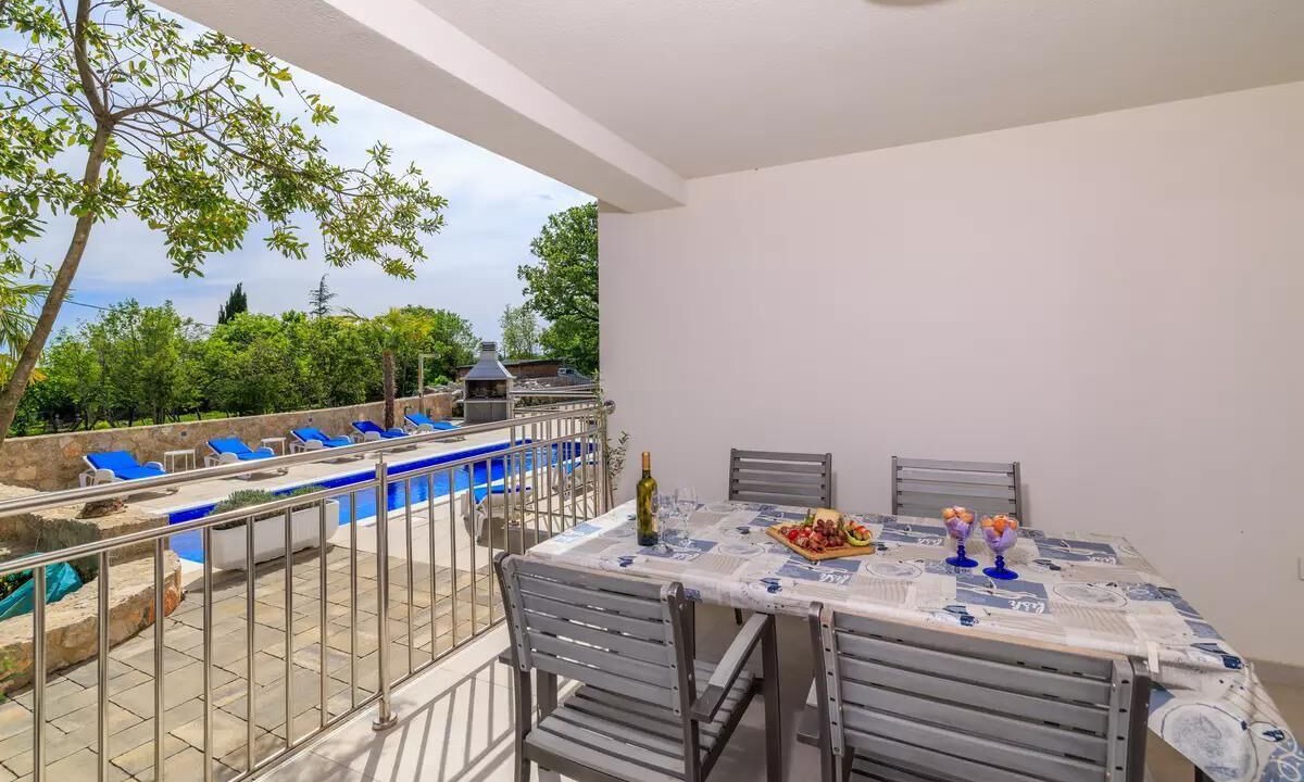 Photo of Outdoor in Kras