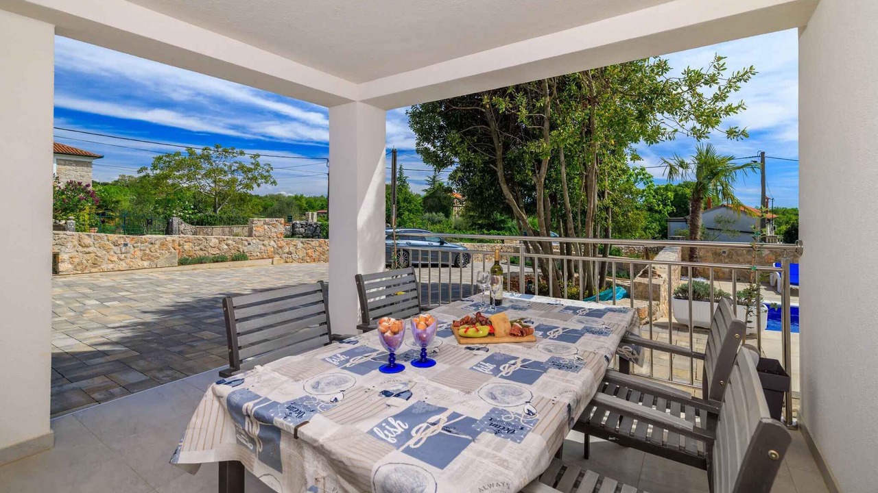 Photo of Outdoor in Kras