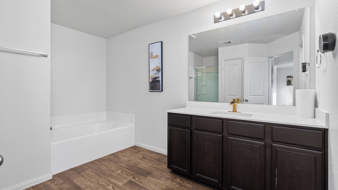 Photo of Bathroom in Manor