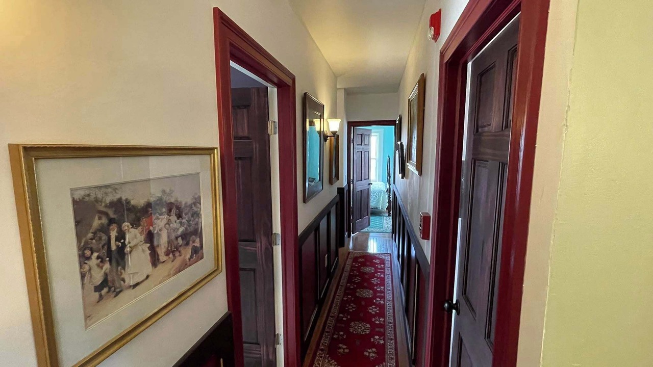 Photo of Others in Seneca Falls