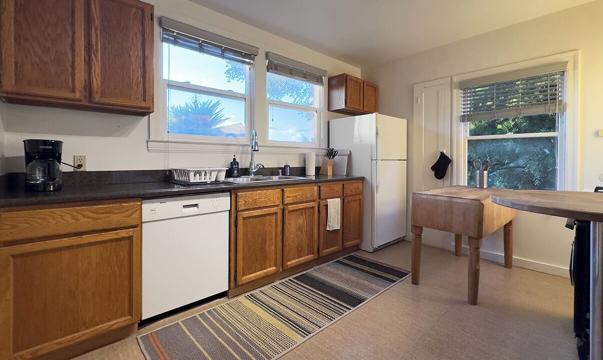 Photo of Kitchen in Upper Telegraph