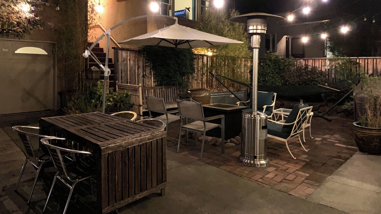 Photo of Outdoor in Upper Telegraph