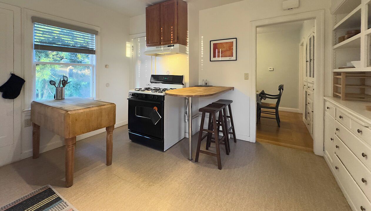 Photo of Kitchen in Upper Telegraph