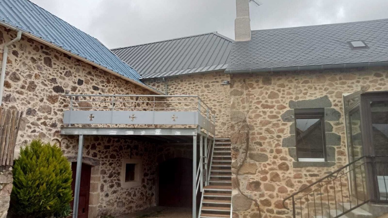 Photo of Outdoor in Compolibat