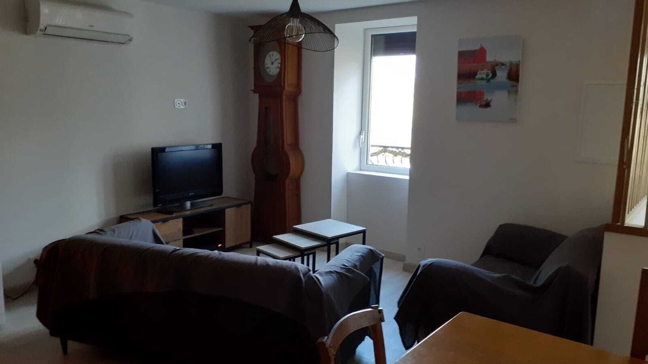 Photo of Livingroom in Compolibat