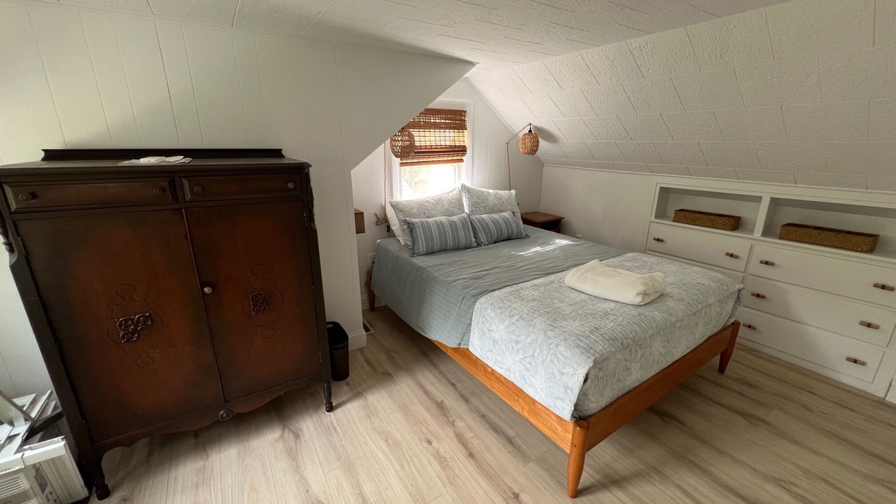 Photo of Bedroom in Truro