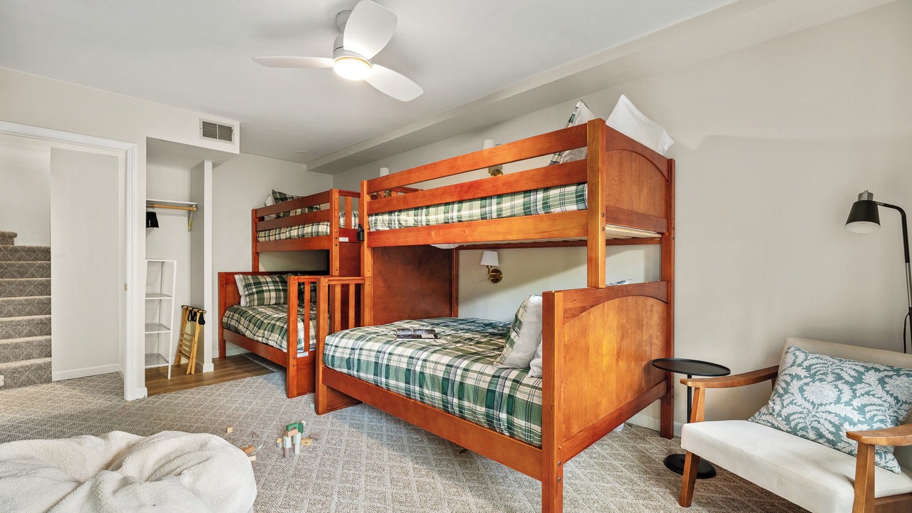 Photo of Bedroom in Burnsville