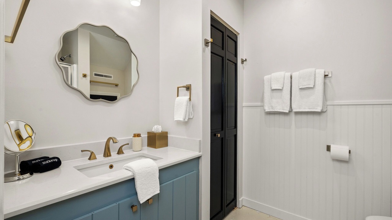 Photo of Bathroom in Burnsville