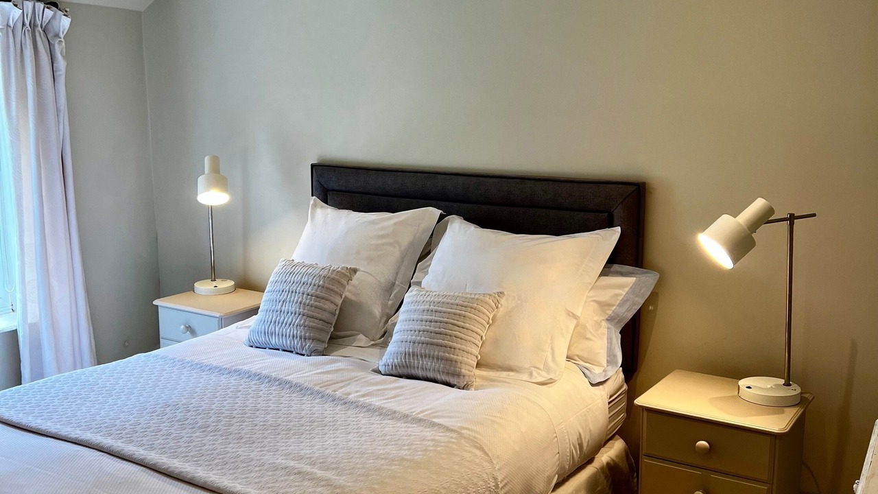 Photo of Bedroom in Oakley