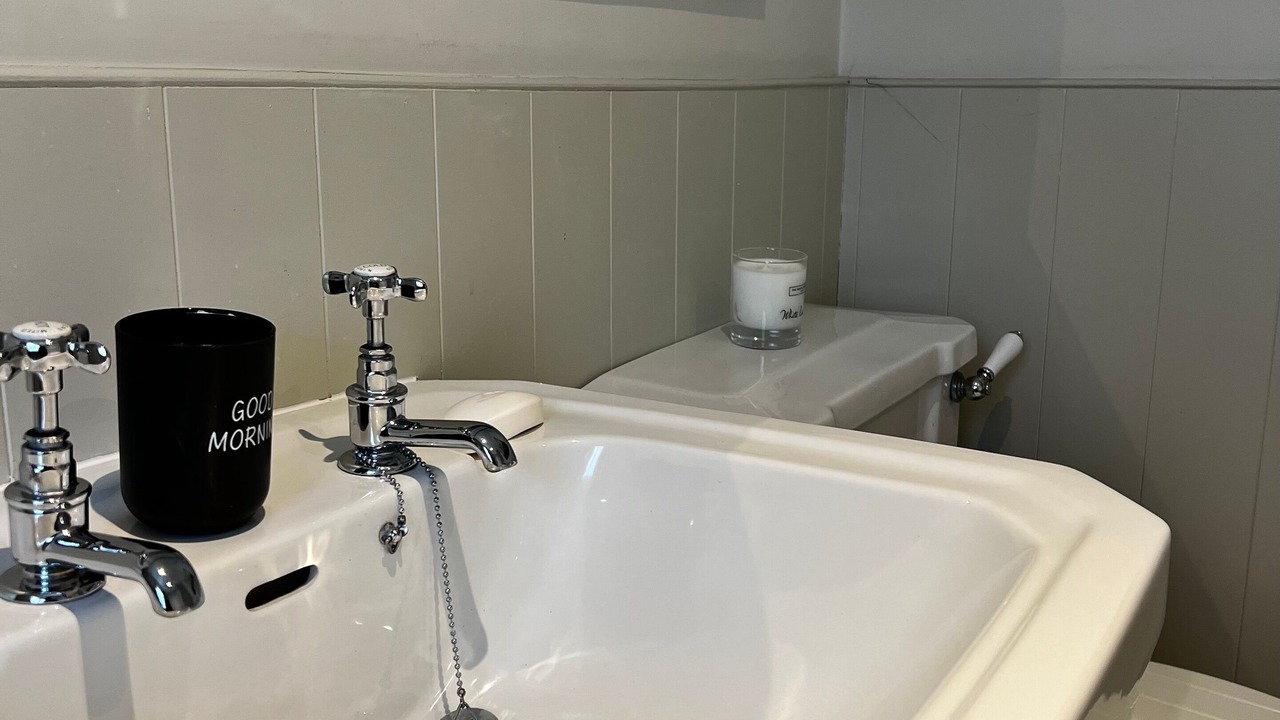 Photo of Bathroom in Oakley