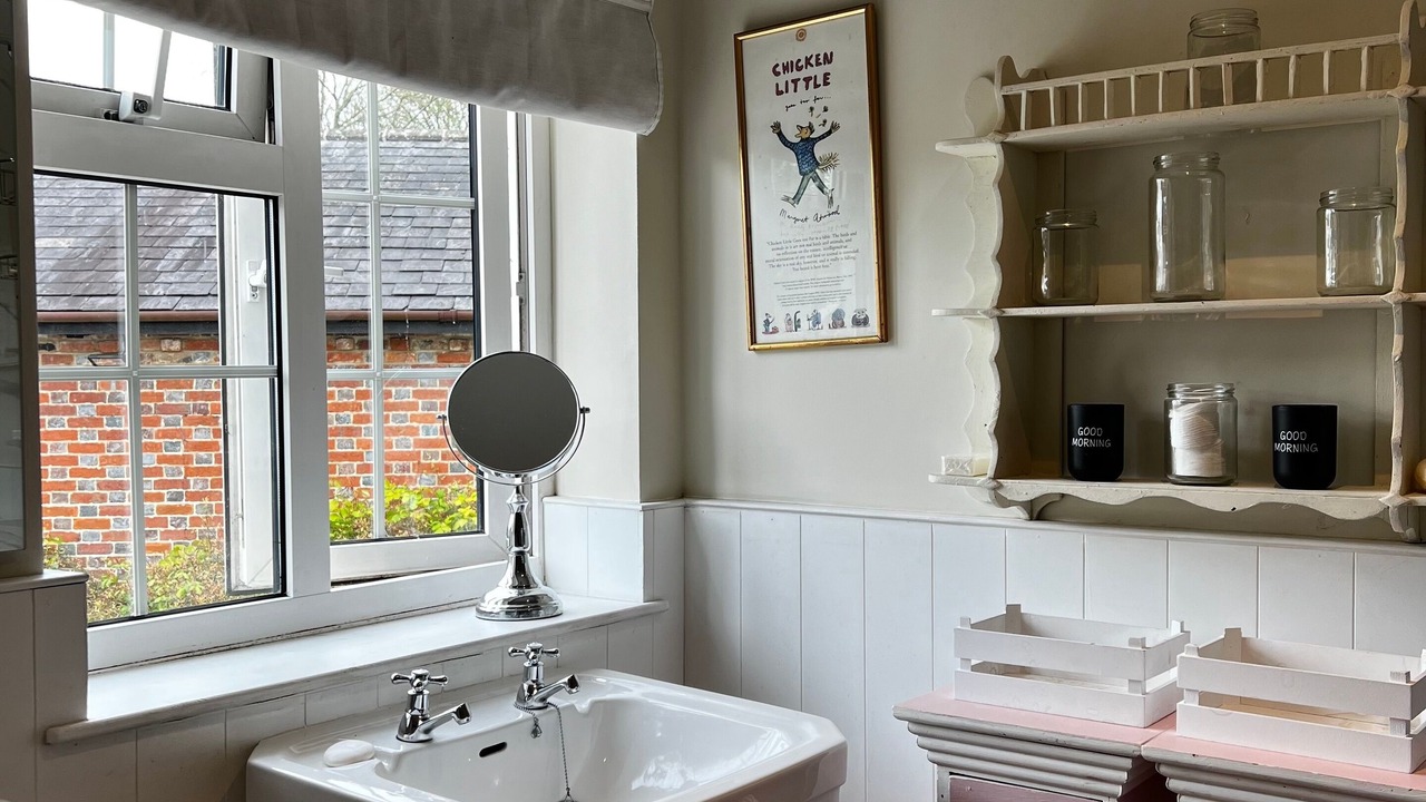 Photo of Bathroom in Oakley