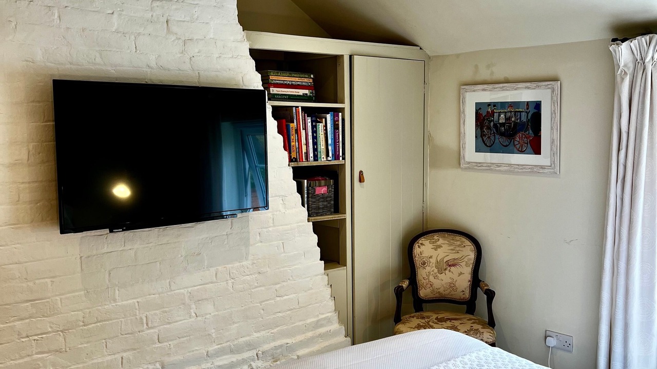 Photo of Bedroom in Oakley