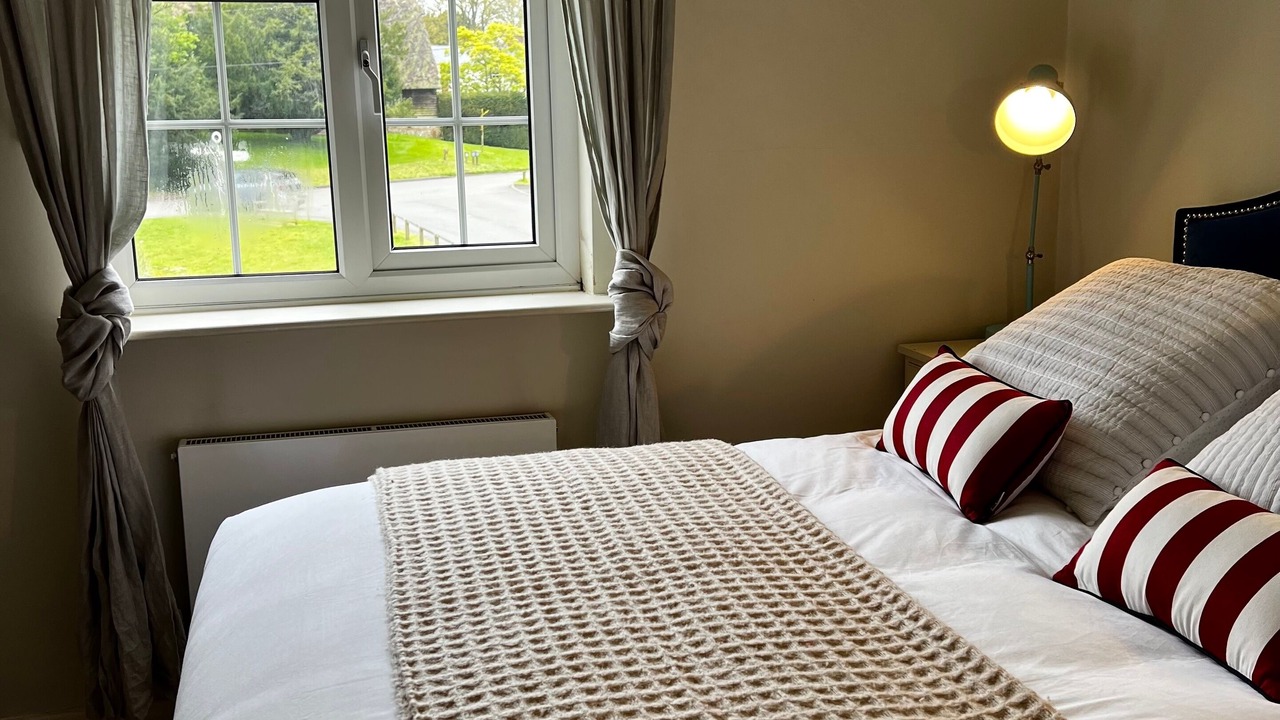 Photo of Bedroom in Oakley