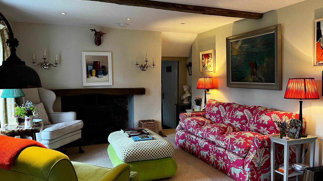 Photo of Livingroom in Oakley