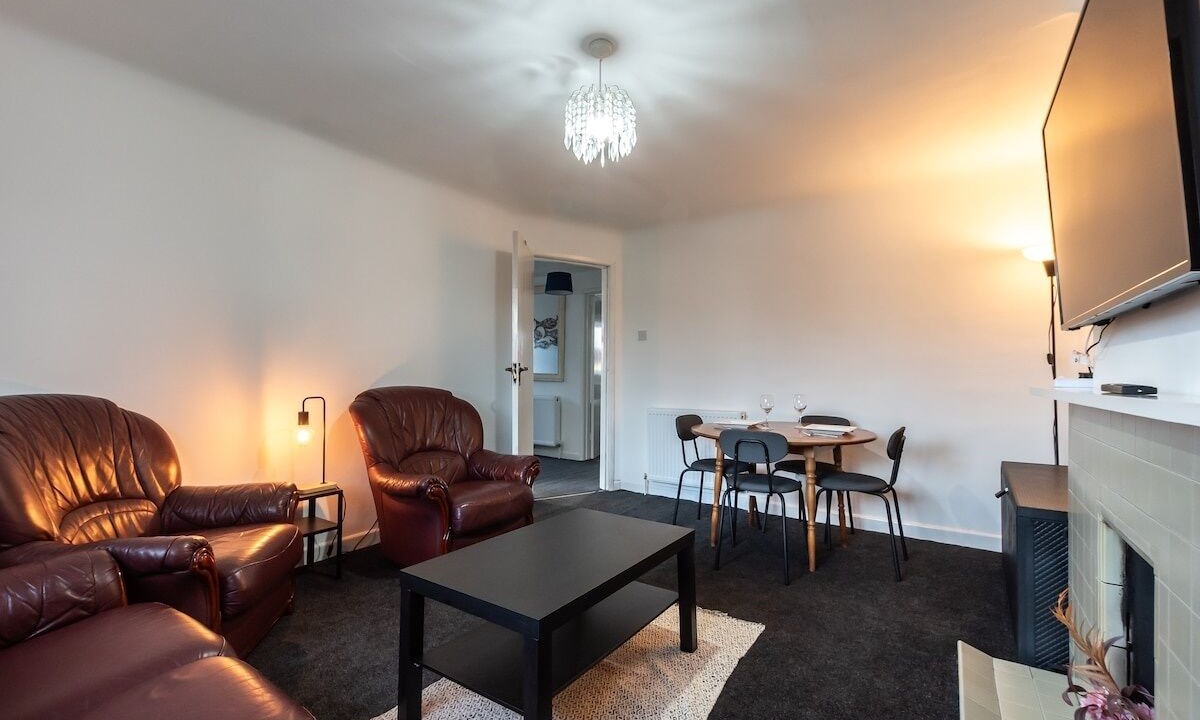 Photo of Livingroom in Shirley