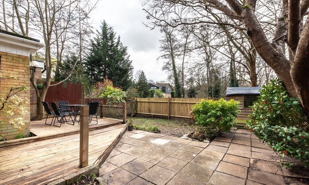 Photo of Patio Balcony in Chandler's Ford