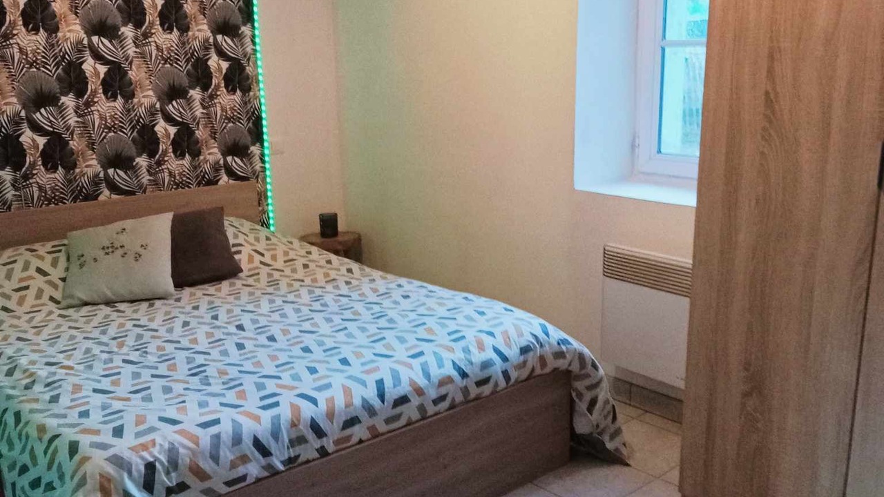 Photo of Bedroom in Saint-Vincent-sur-Graon