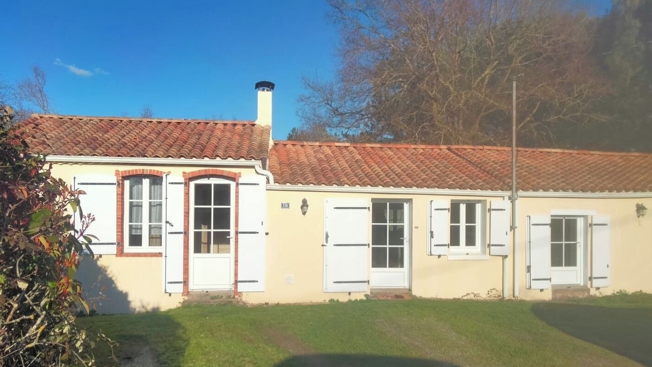Photo of Outdoor in Saint-Vincent-sur-Graon