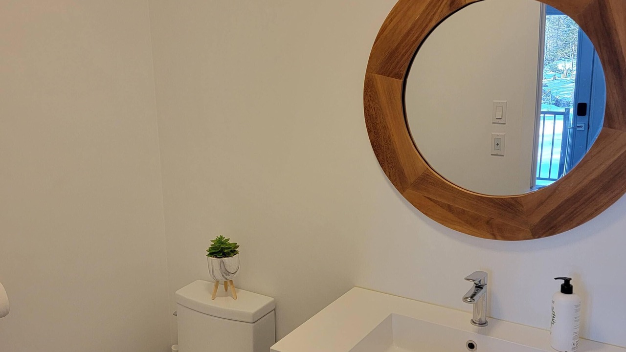 Photo of Bathroom in Lac-Superieur