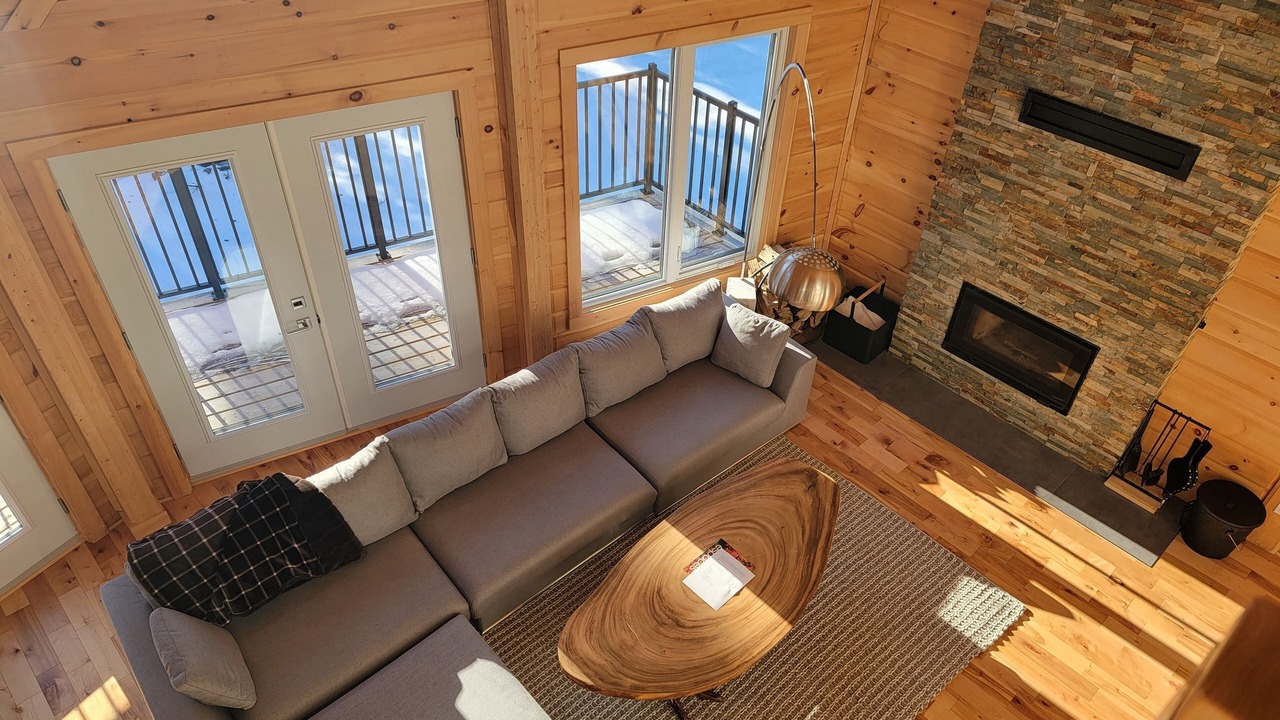 Photo of Livingroom in Lac-Superieur