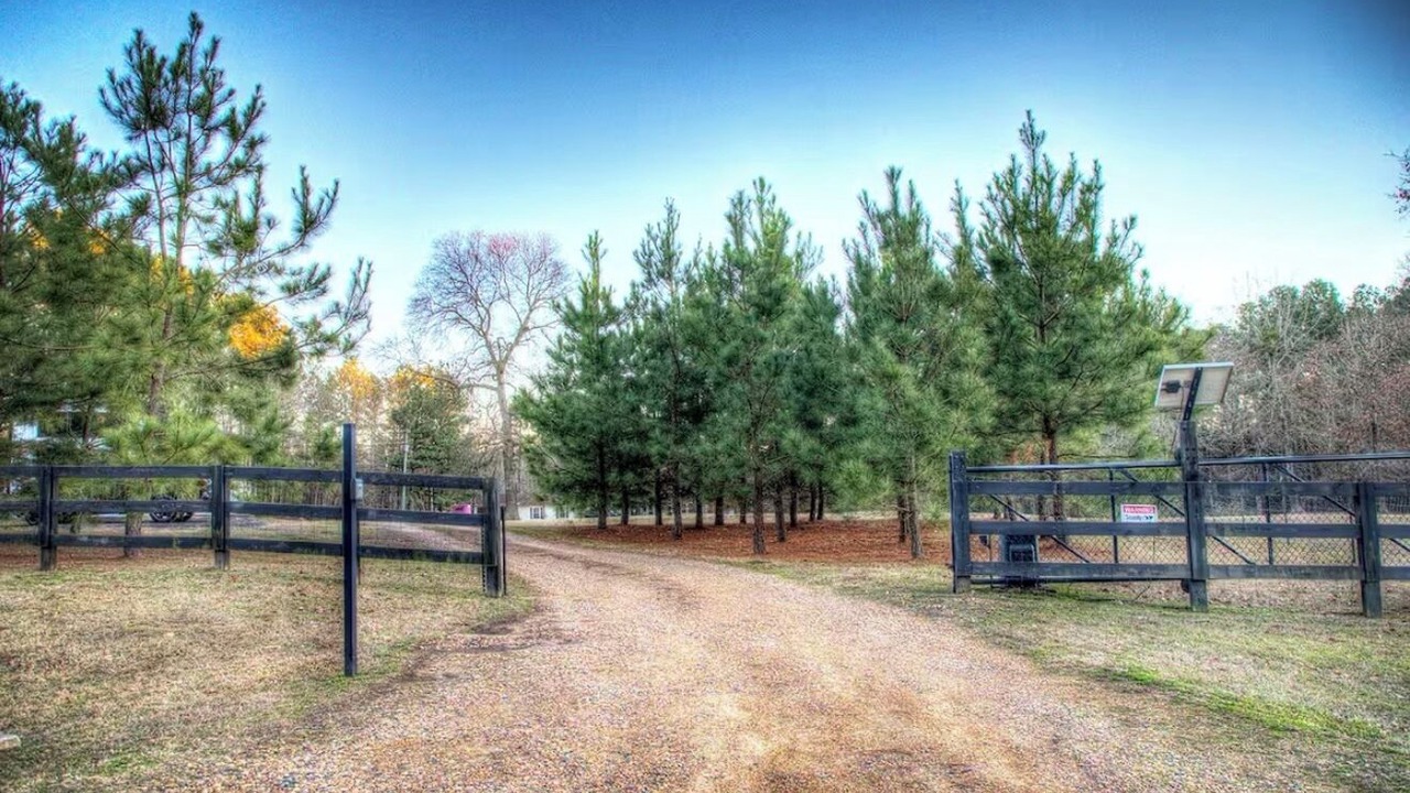 Photo of Outdoor in Redlick