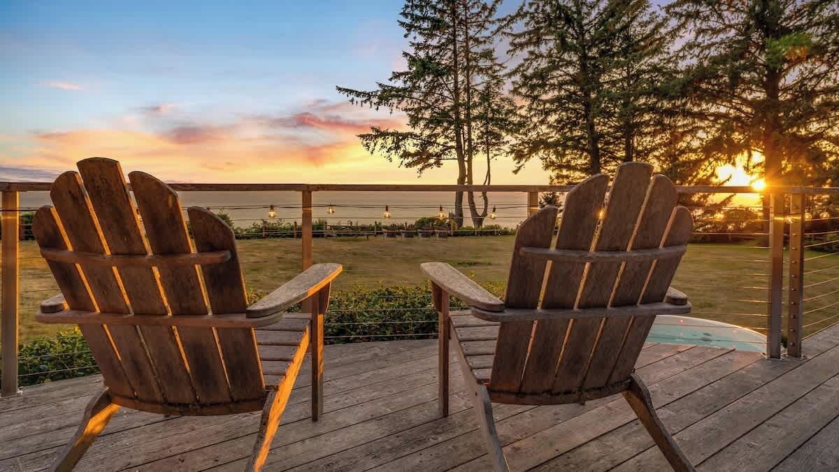 Photo of Patio Balcony in Neahkahnie Beach