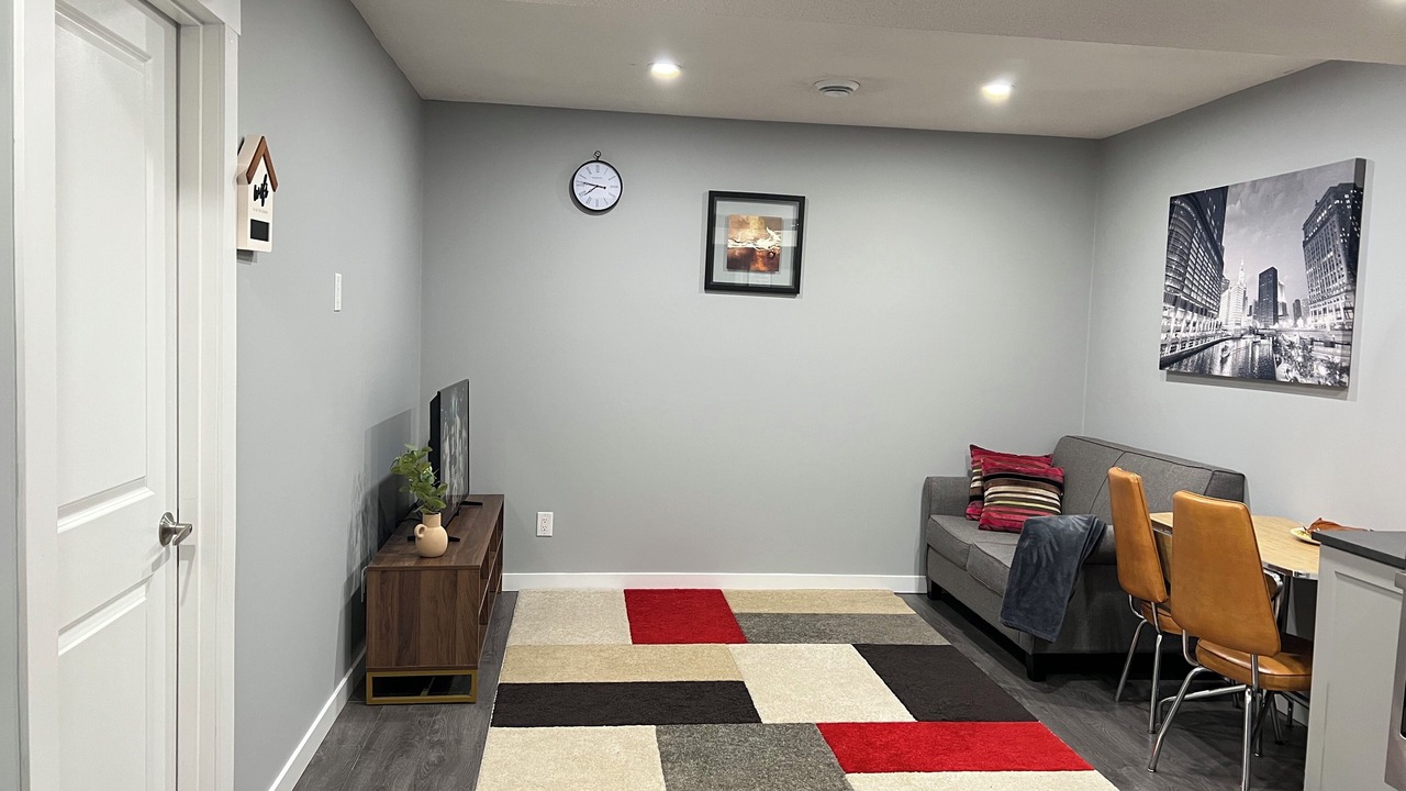 Photo of Livingroom in Regina