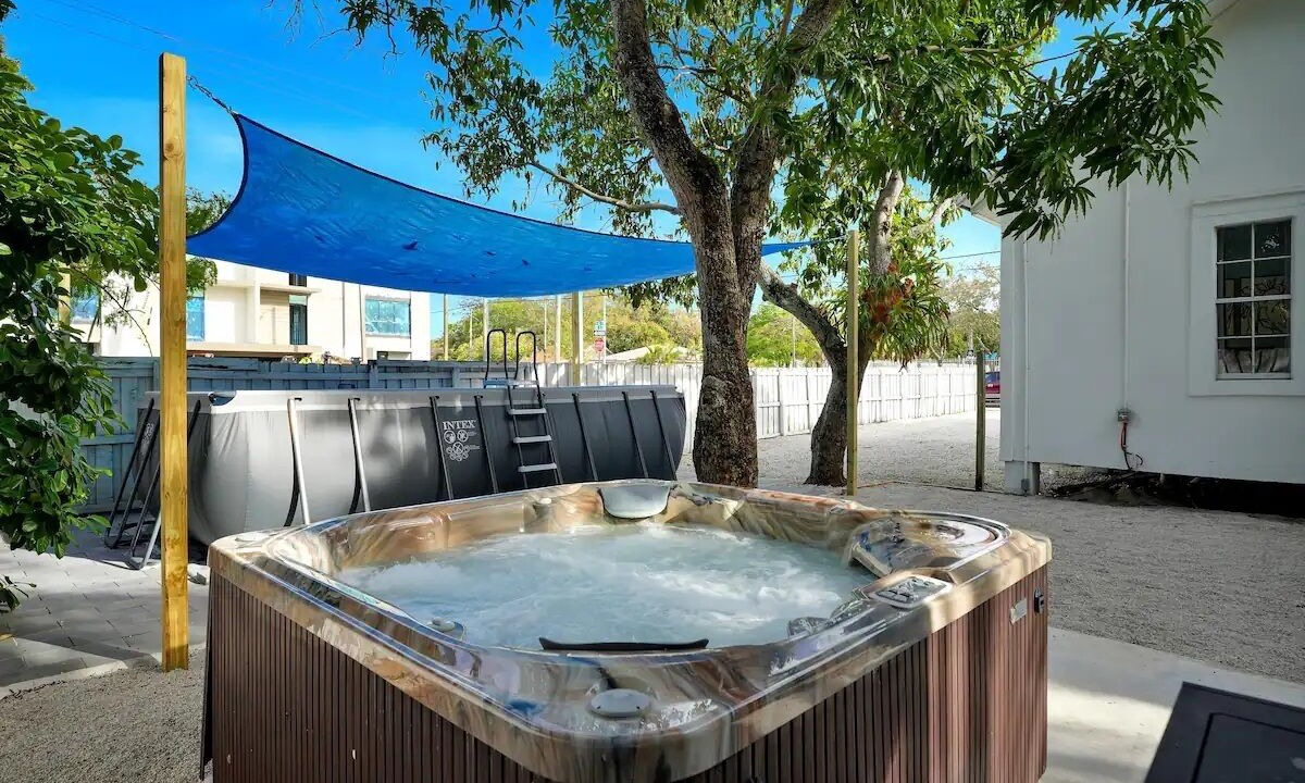 Photo of Patio Balcony in Northeast Miami
