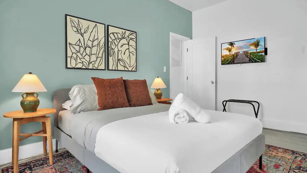 Photo of Bedroom in Northeast Miami