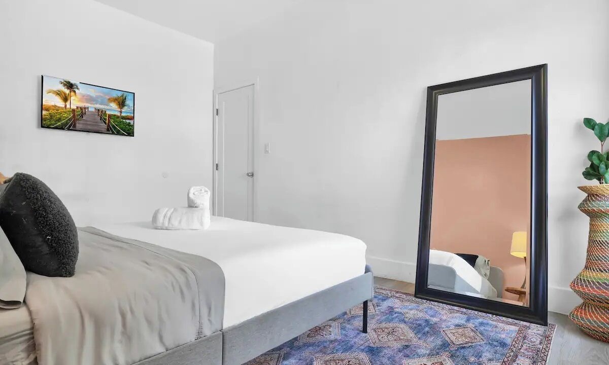 Photo of Bedroom in Northeast Miami