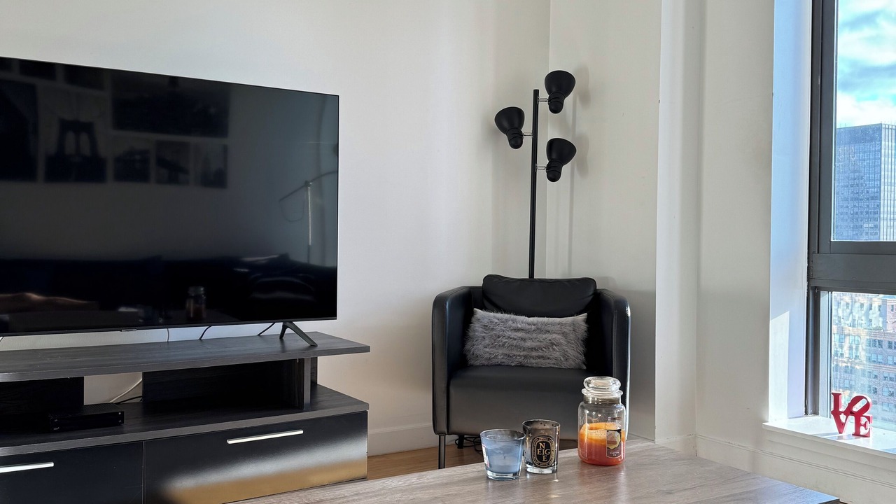 Photo of Livingroom in Tudor City