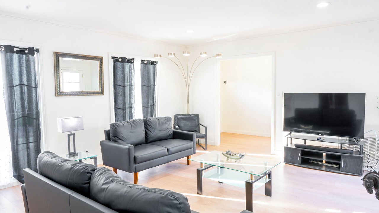 Photo of Livingroom in Palo Alto