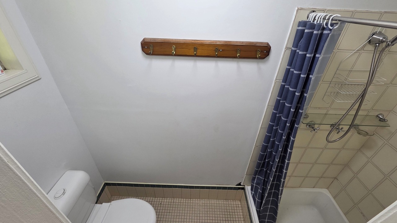 Photo of Bathroom in Canoelands