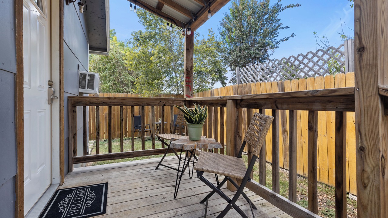 Photo of Patio Balcony in Buda