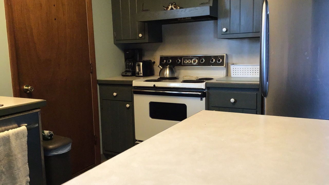 Photo of Kitchen in Van Buren Bay