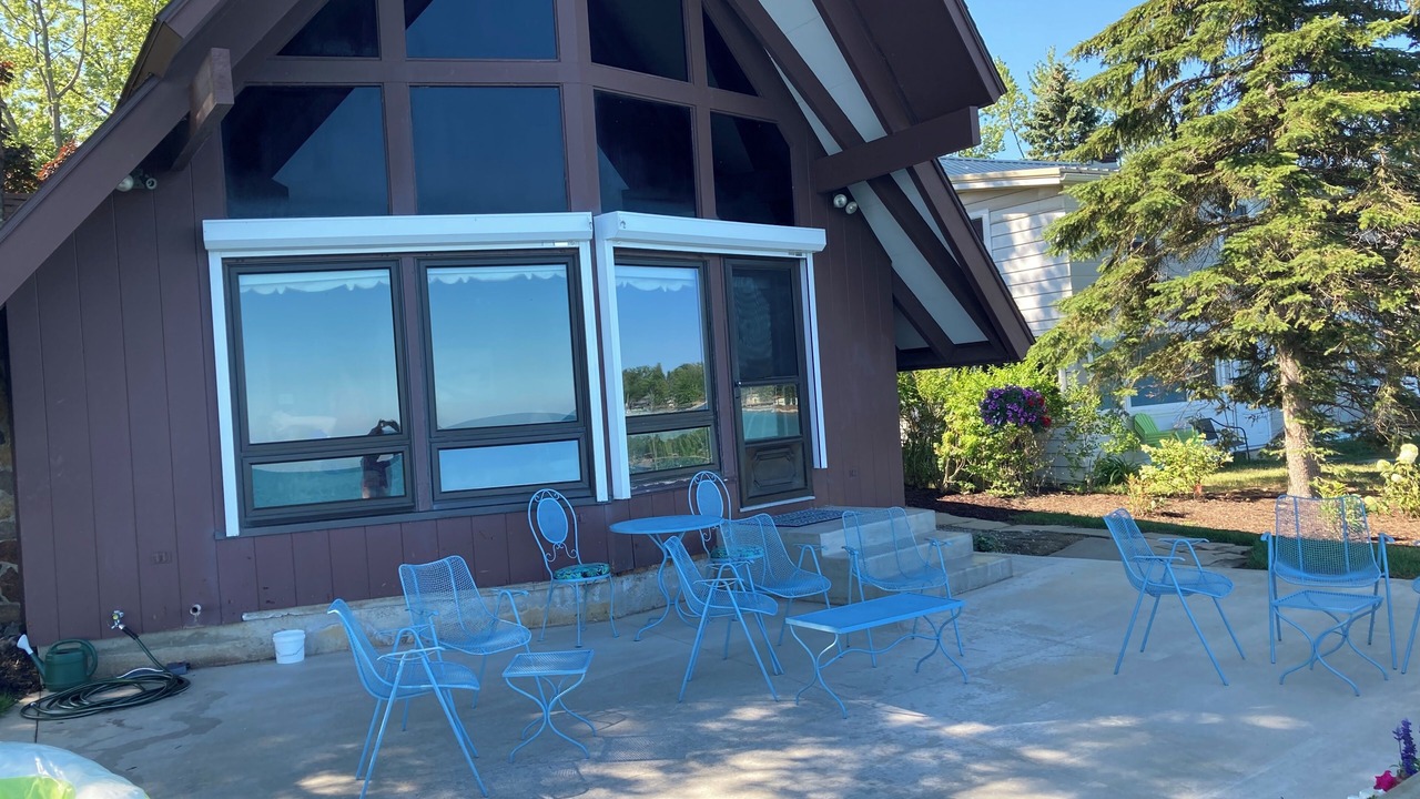 Photo of Patio Balcony in Van Buren Bay
